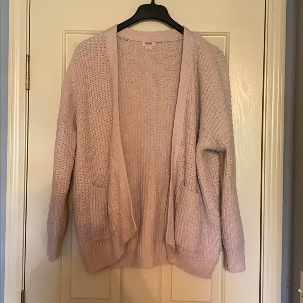 ❌SOLD❌Pink Cardigan